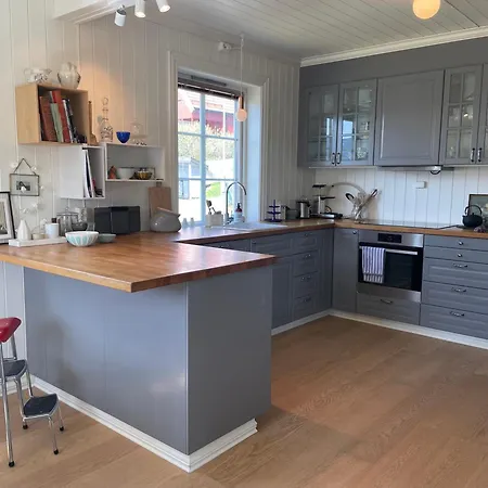 Koselig Hus Med Stor Og Solrik Hage Villa Lillehammer